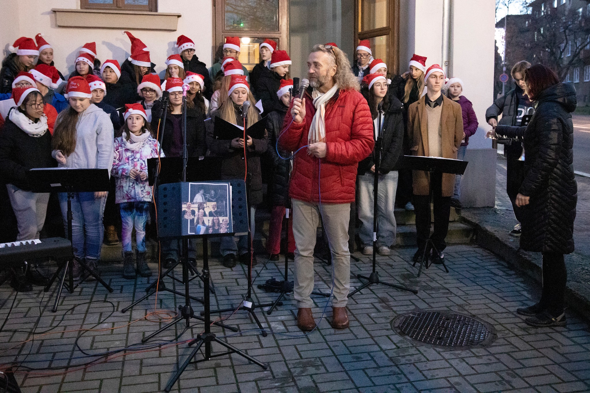 Zpívání na schodech